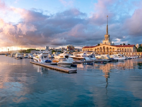 Сочи / Абхазия / Дагестан / Крым