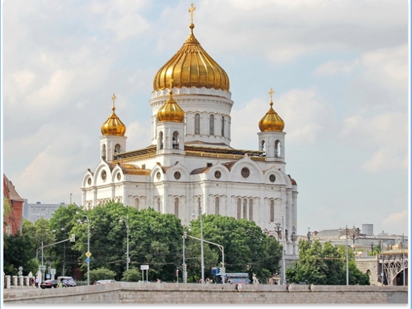 "Обзорная экскурсия для школьников по Москве”